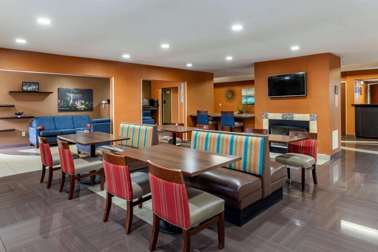 Comfort Inn Garner Clayton I-40 מראה חיצוני תמונה