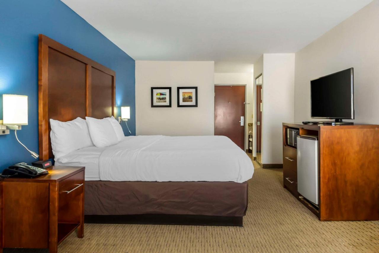 Comfort Inn Garner Clayton I-40 מראה חיצוני תמונה